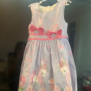 sleeveless dress with unicorn design